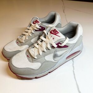 Women’s Nike AirMax. Size 9